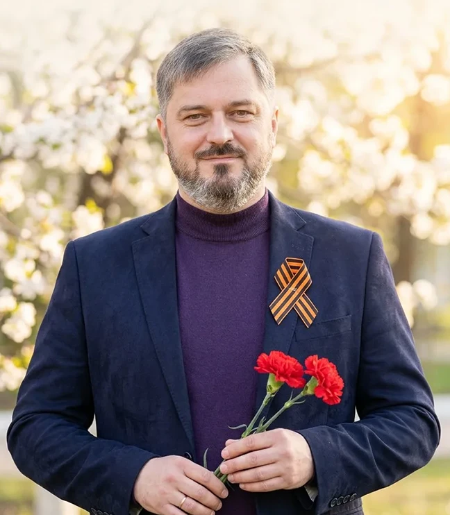 Михаил Клинков — канал в мессенджере MAX