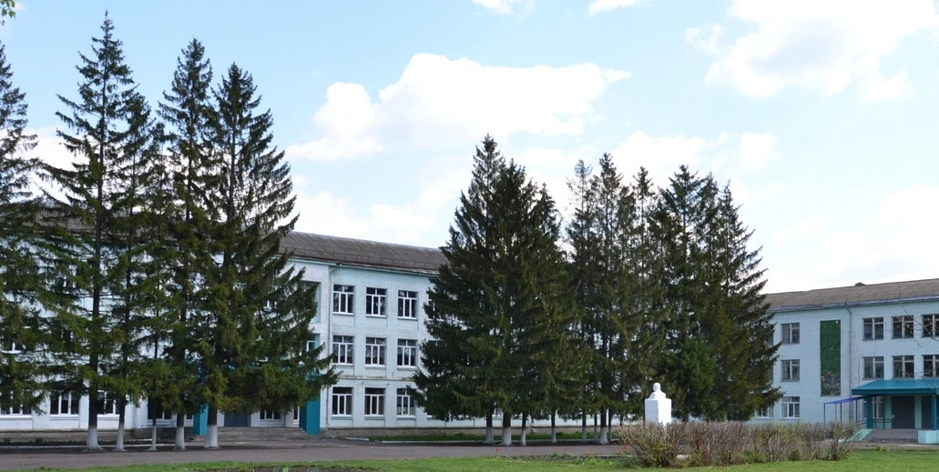 МБОУ "Залегощенская средняя  общеобраовательная школа №1"