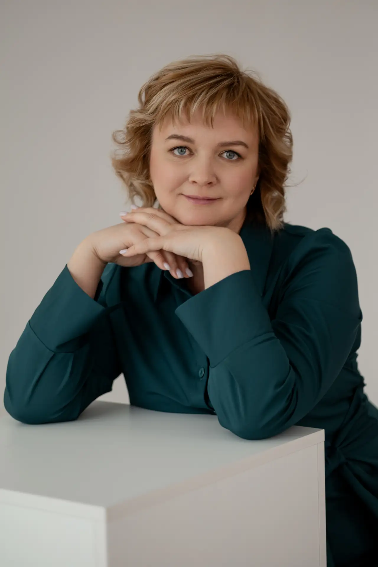 Елена Шебашова | ЗА КАДРОМ — канал в мессенджере MAX