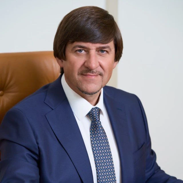 Максим Афанасьев