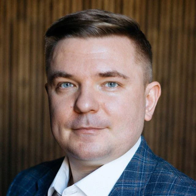 Максим Петров | MaxCapital | Богатая семья — канал в мессенджере MAX