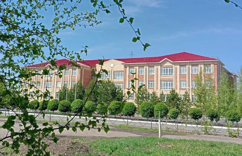 МБОУ «Кормиловская СОШ № 1»