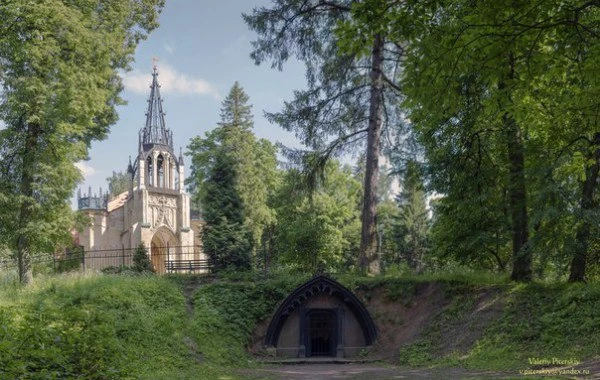 Шуваловский парк