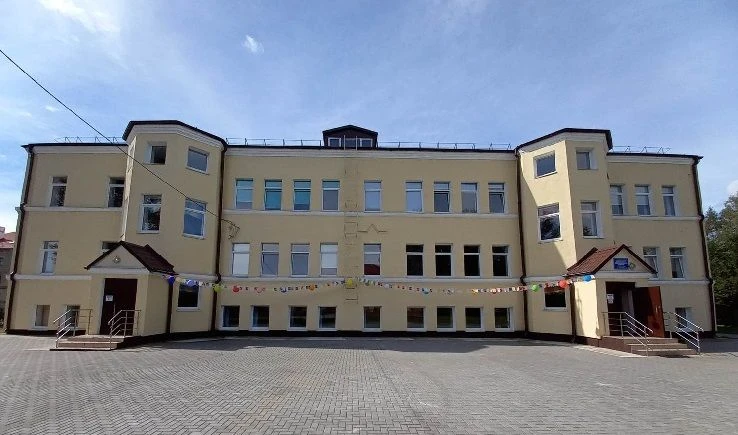 МБОУ СОШ №4 п. Добровольск