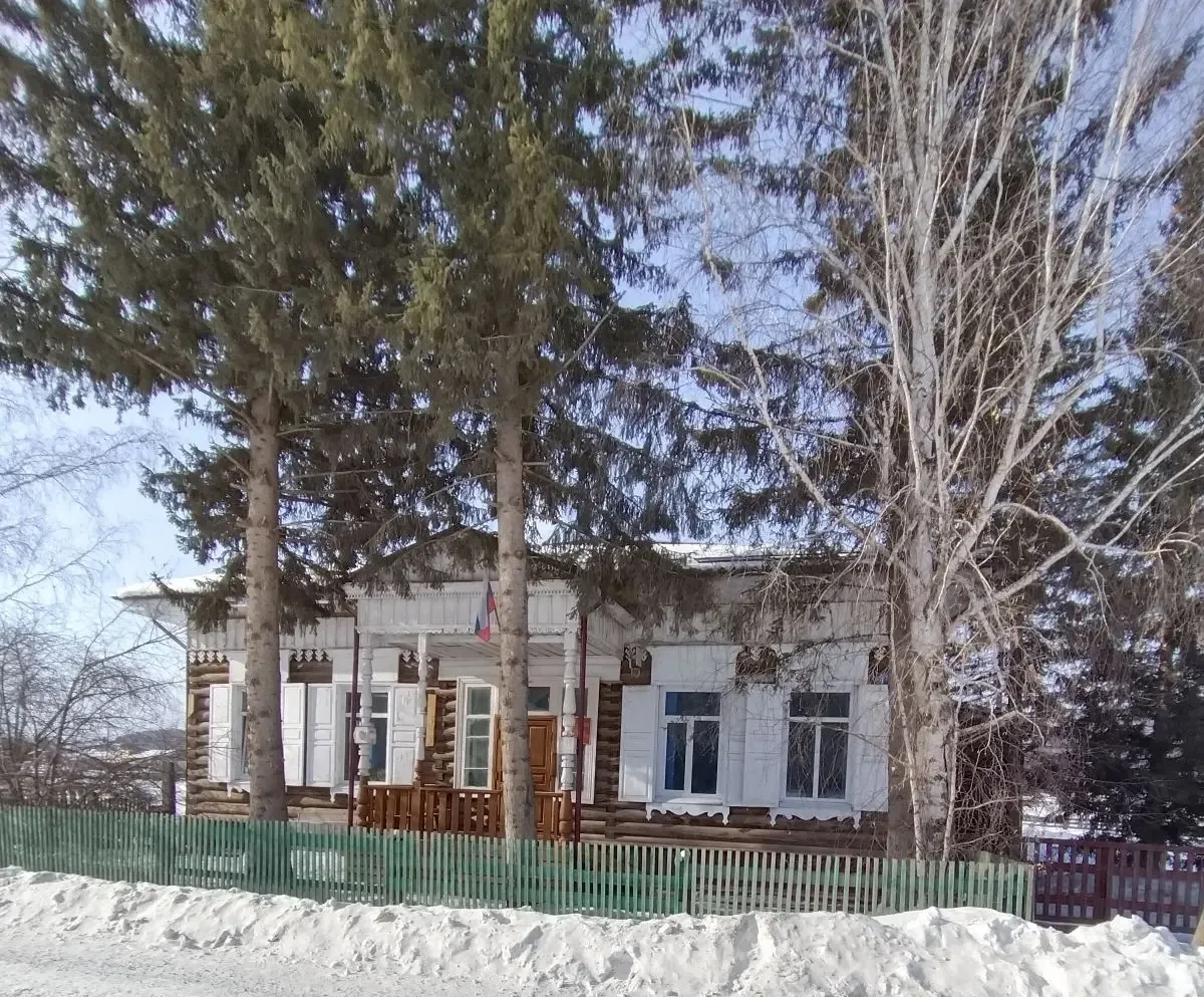 Петровская школа