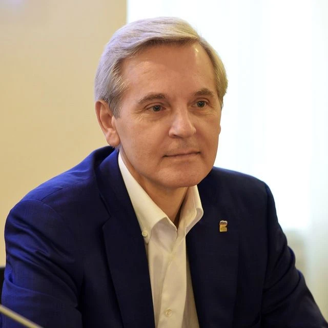 Андрей Артюхов — канал в мессенджере MAX