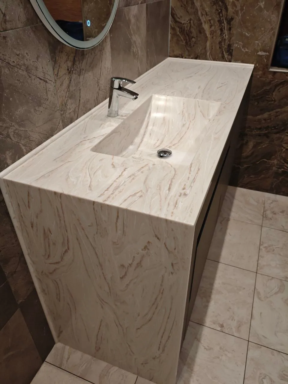 Арт Анишин | Столешницы из акрилового камня Grandex, Staron, Hi-Macs, Corian, подоконники, душевые поддоны, умывальники, стеновые панели и ванные комнаты на заказ | Производство г. Выборг — канал в мессенджере MAX