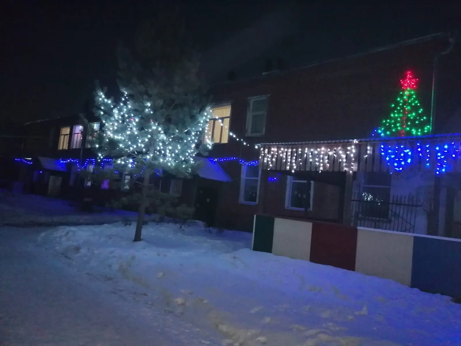 МБДОУ "Детский сад № 9 "Лучик" с. Подгорное"