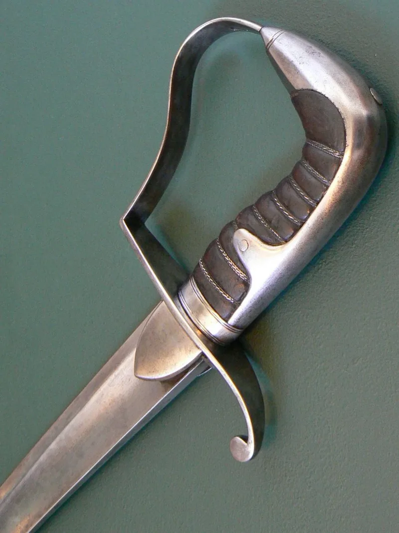 Историческое оружиеведение