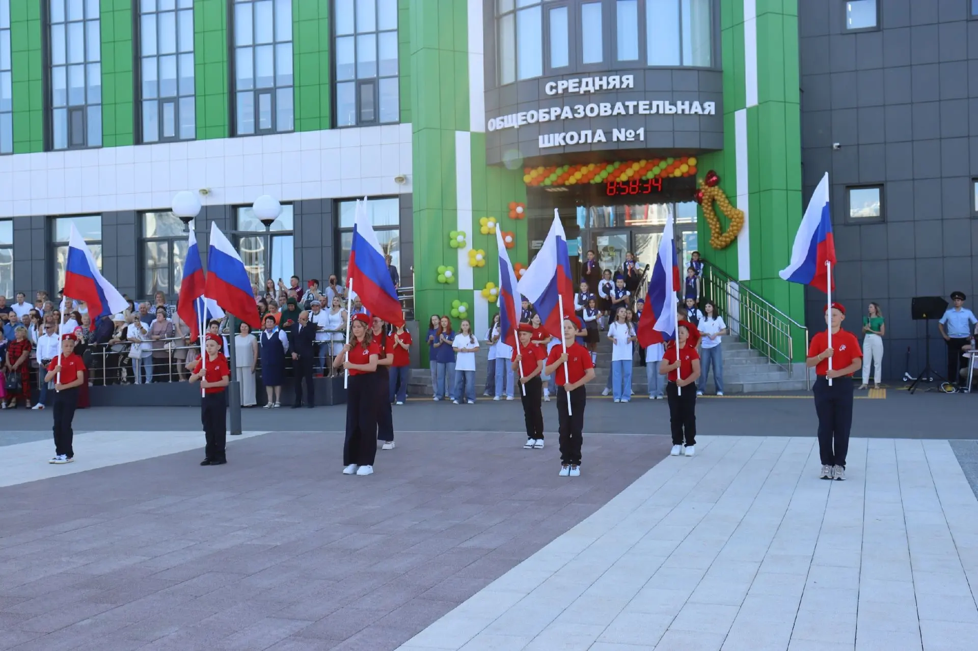 МБОУСОШ №1 им.Л.Б.Ермина с.Засечное
