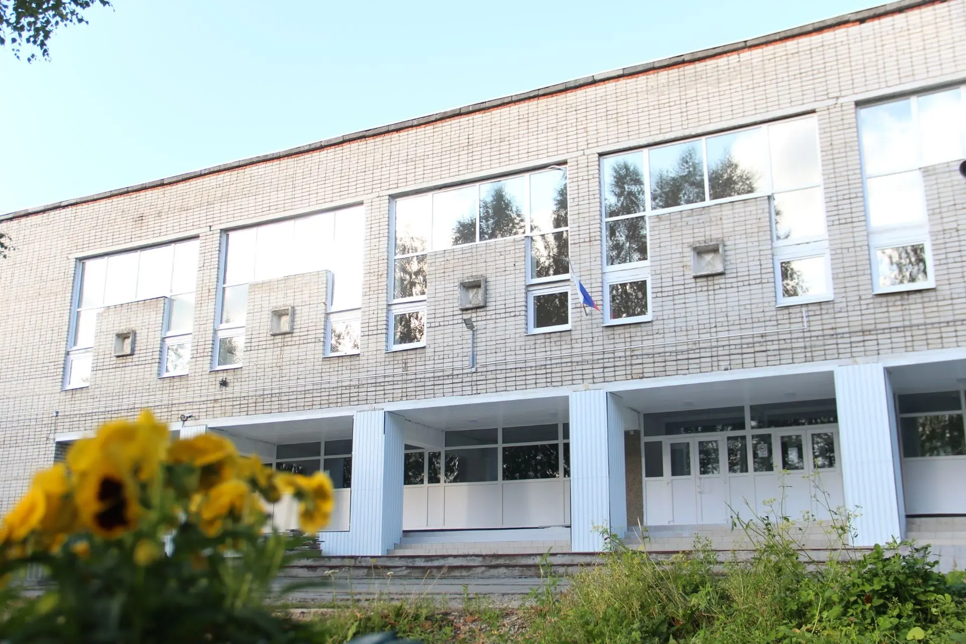 Школа № 2 Нижняя Тура