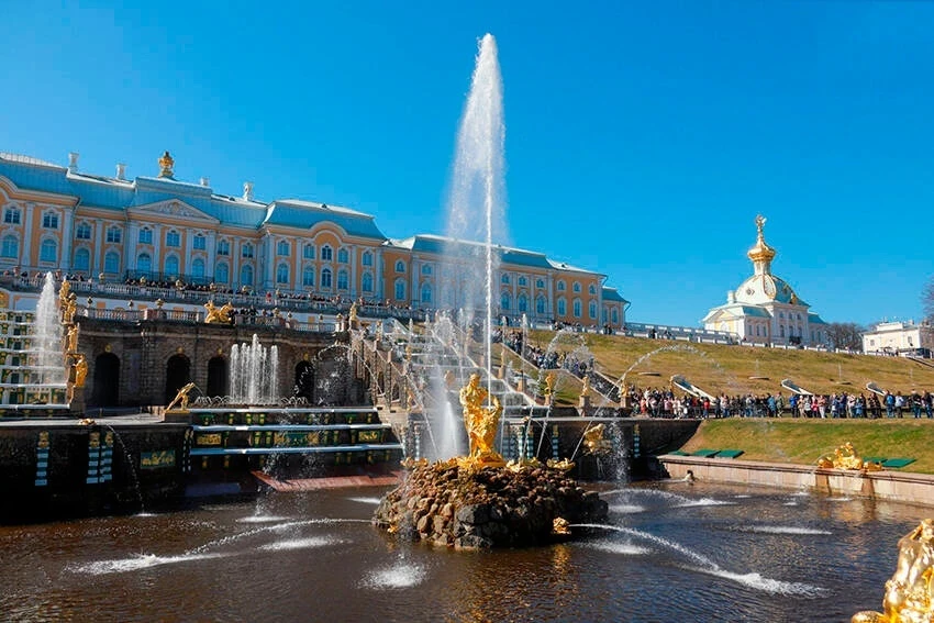 СПб ГКУ "Централизованная бухгалтерия администрации Петродворцового района СПб" — канал в мессенджере MAX
