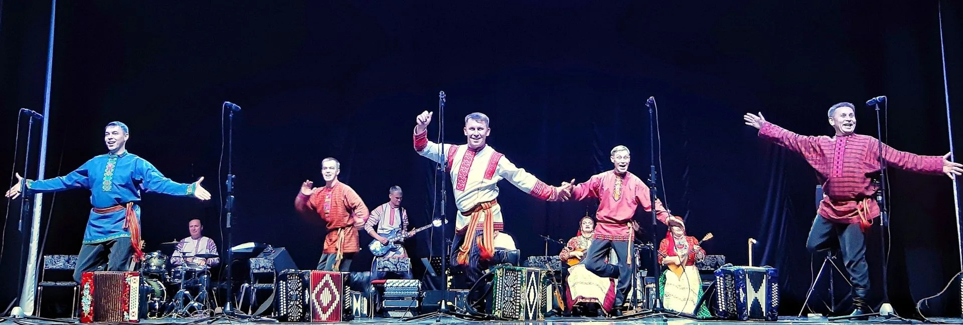 Удмуртский государственный театр фольклорной песни и танца "Айкай"