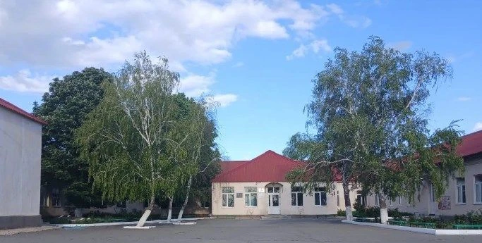 МБОУ Алексеевская сош им. лётчика-истребителя П.Е. Королёва