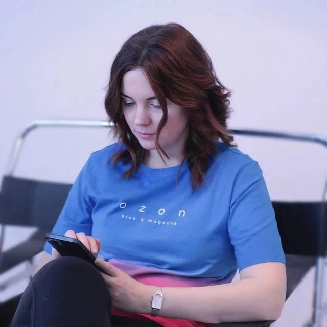 Анна про OZON 👩‍💻 — канал в мессенджере MAX