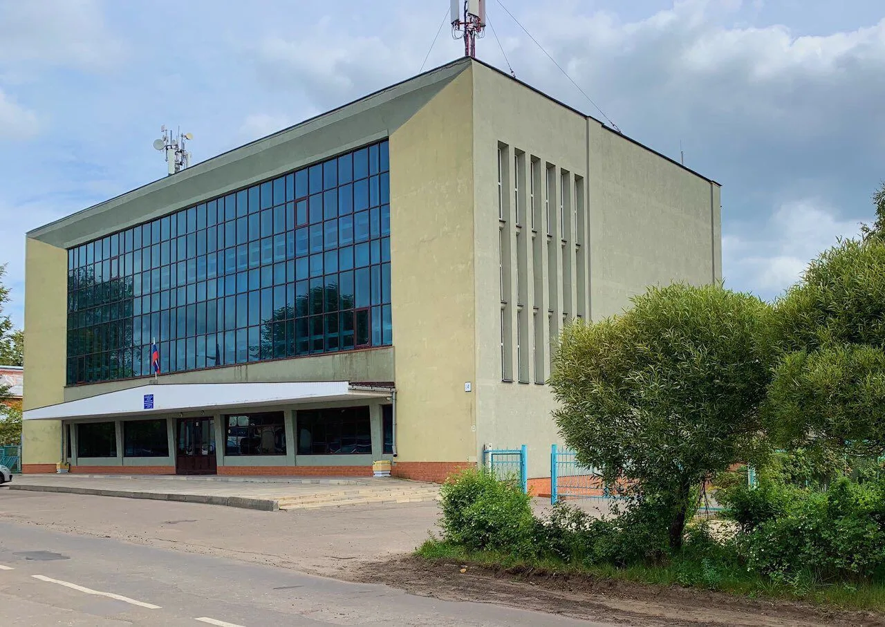 Детский оздоровительно-образованный спортивный центр