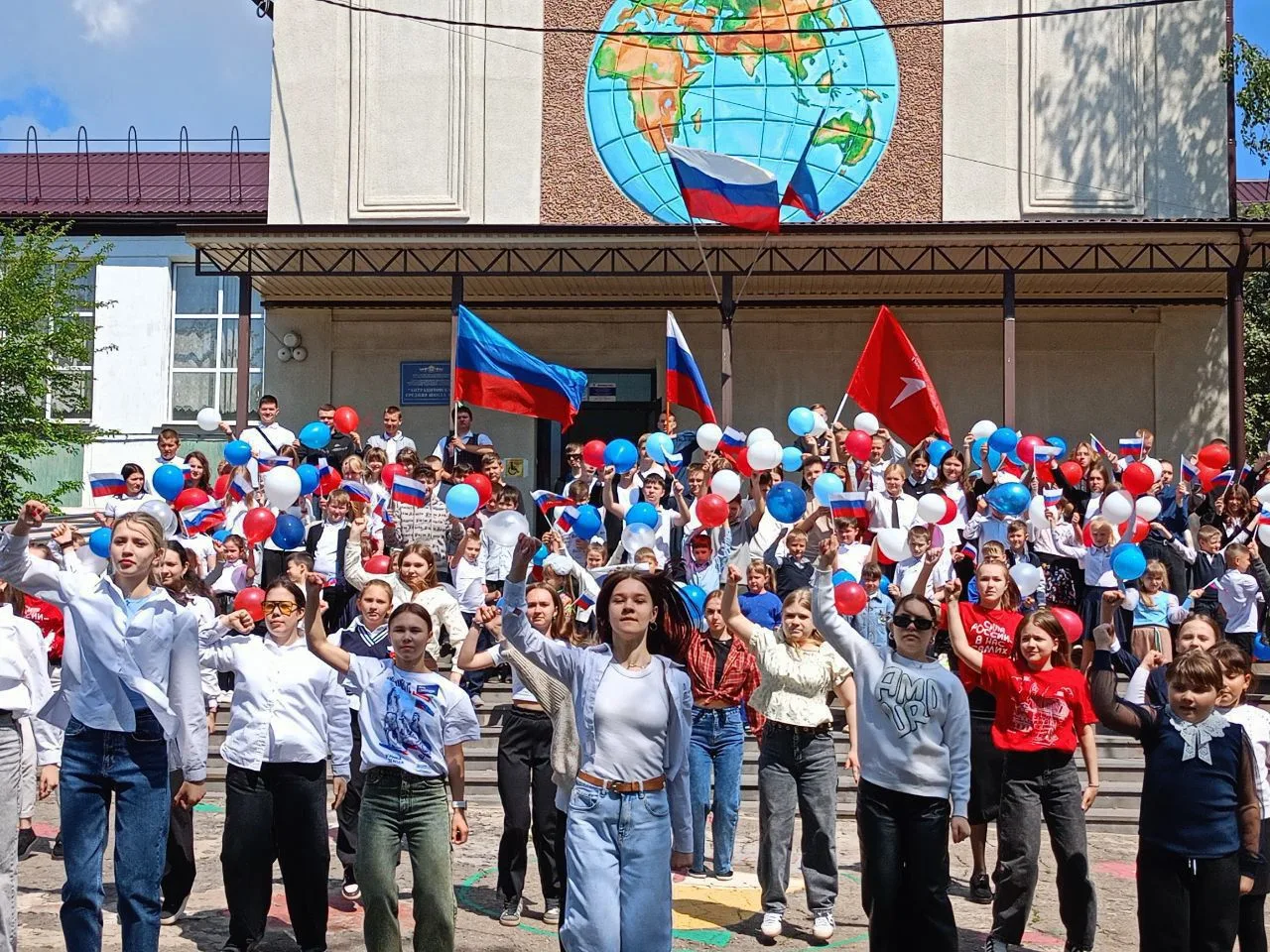 ГБОУ ЛНР "Антрацитовская средняя школа №9"