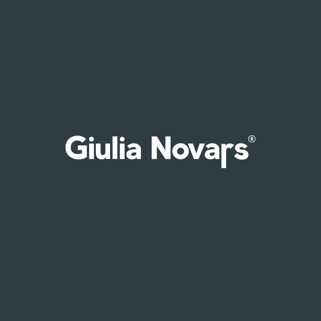 Giulia Novars Official