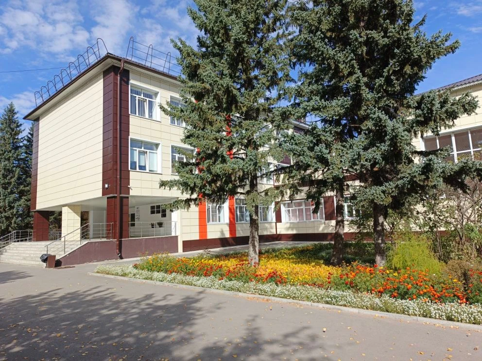 Официальный канал МБОУ "Ребрихинская СОШ"