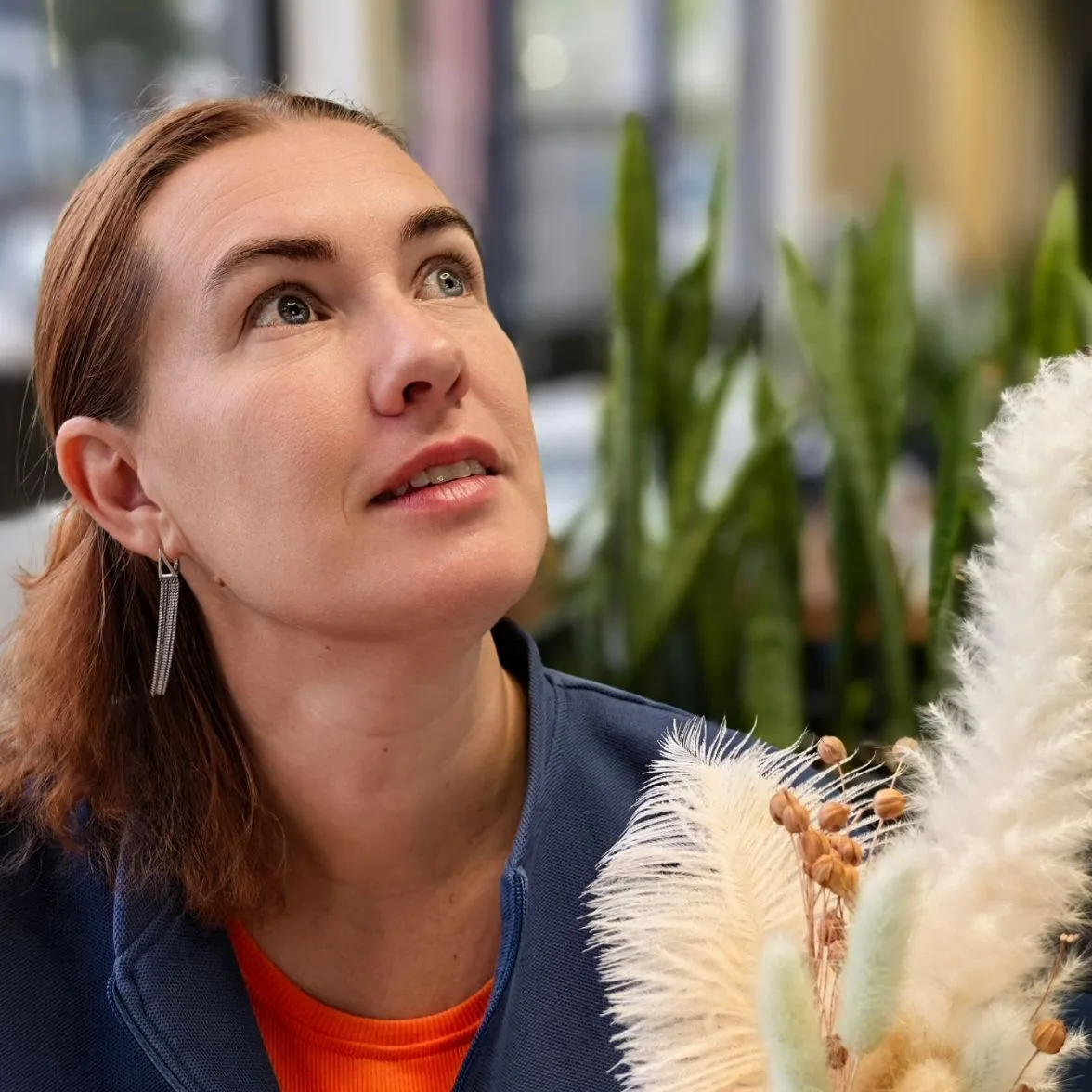 Катерина Козлова. Целю энергией и голосом — канал в мессенджере MAX