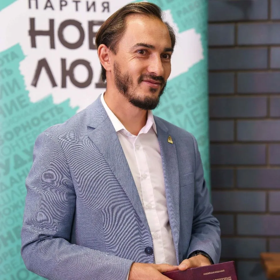 Жизнь помощника — канал в мессенджере MAX