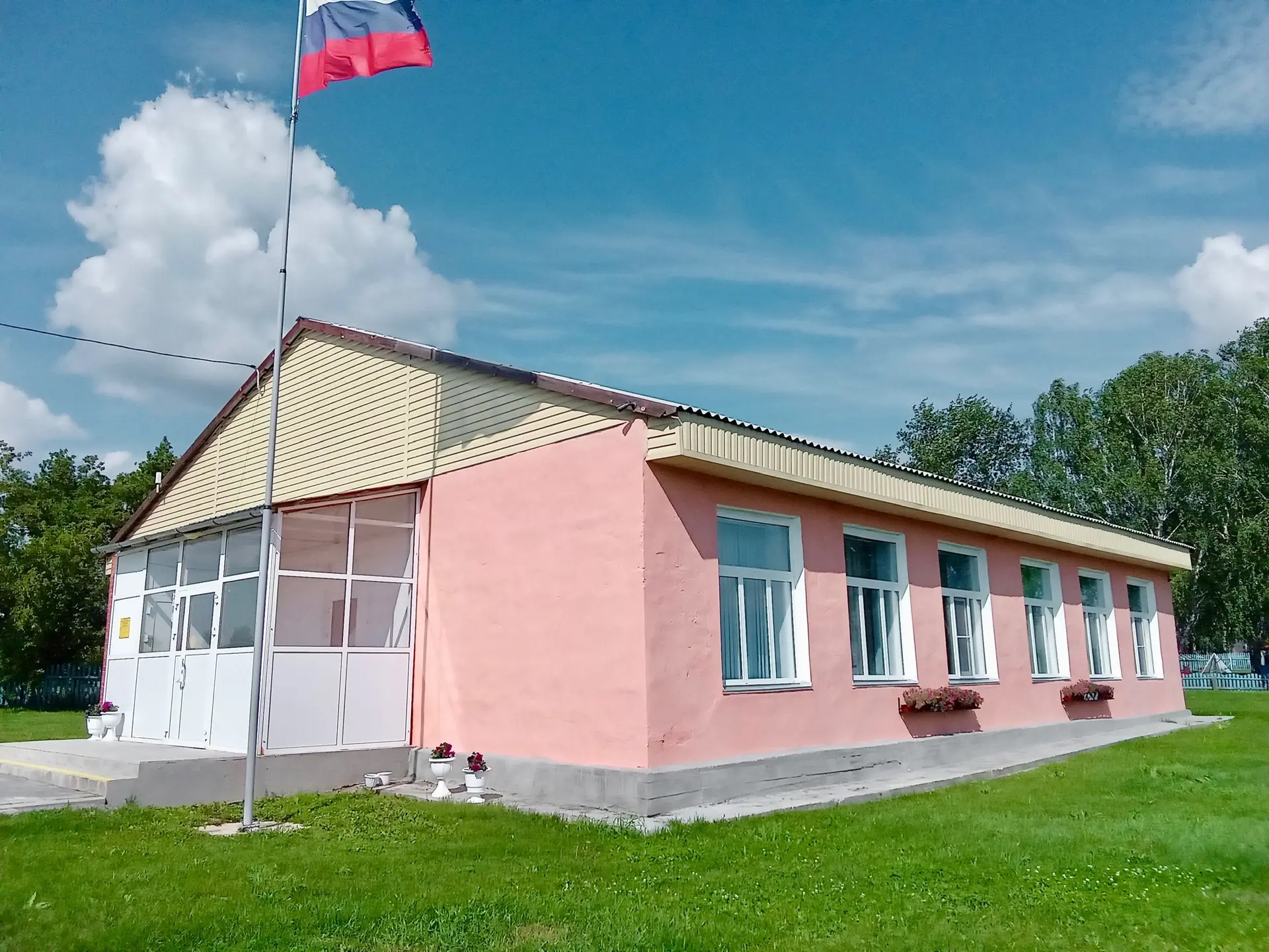 МБОУ «Начальная школа - детский сад №23» с. Радиомайка