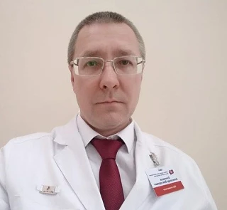 Ревматолог Елонаков