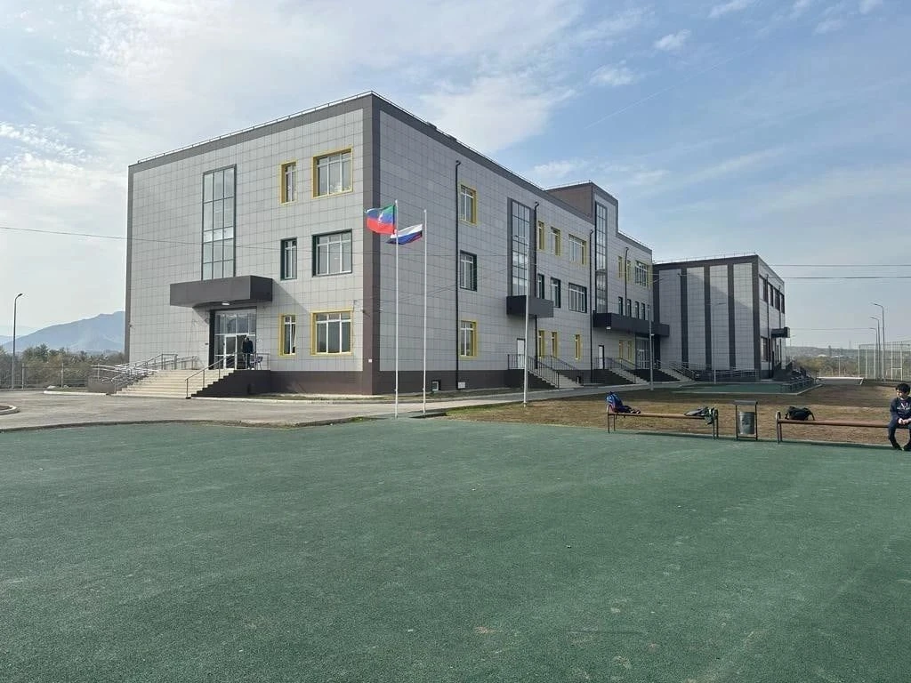 МКОУ "Нижнечирюртовская СОШ" имени Абдуллаевой М.Г