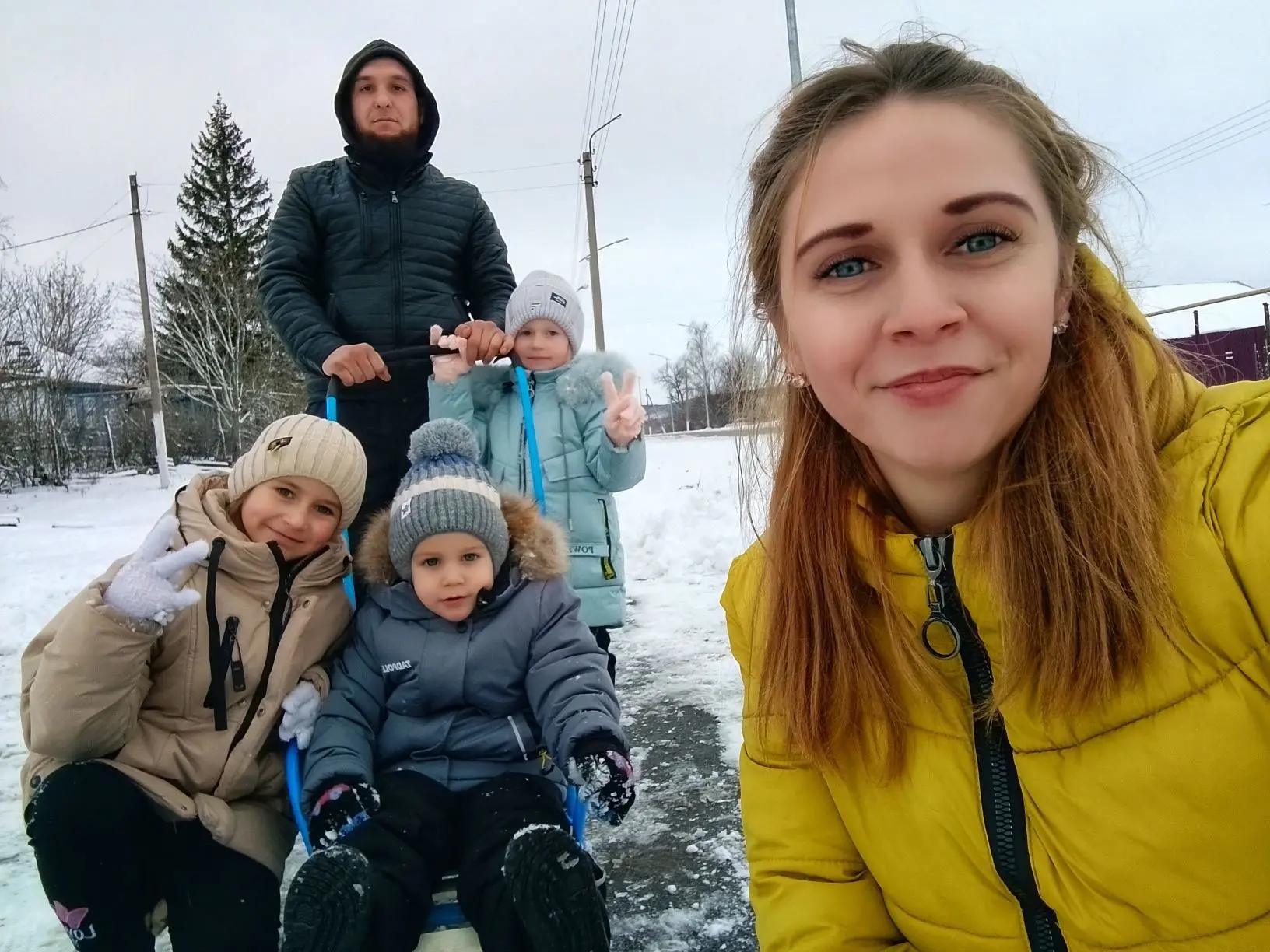 СЕМЕЙКА ЛАГУТЯТ 💛