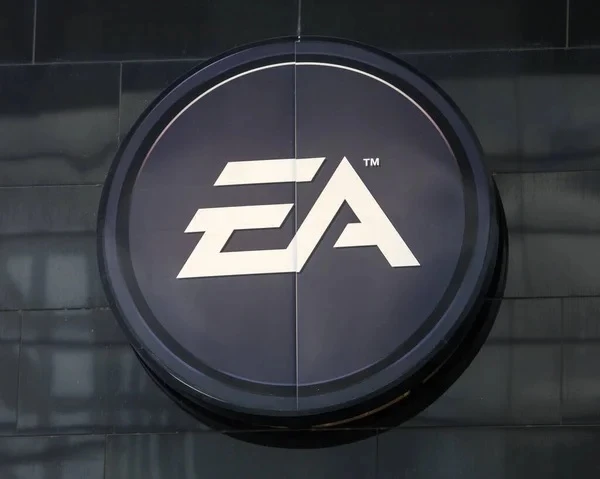 Electronic Arts — канал в мессенджере MAX