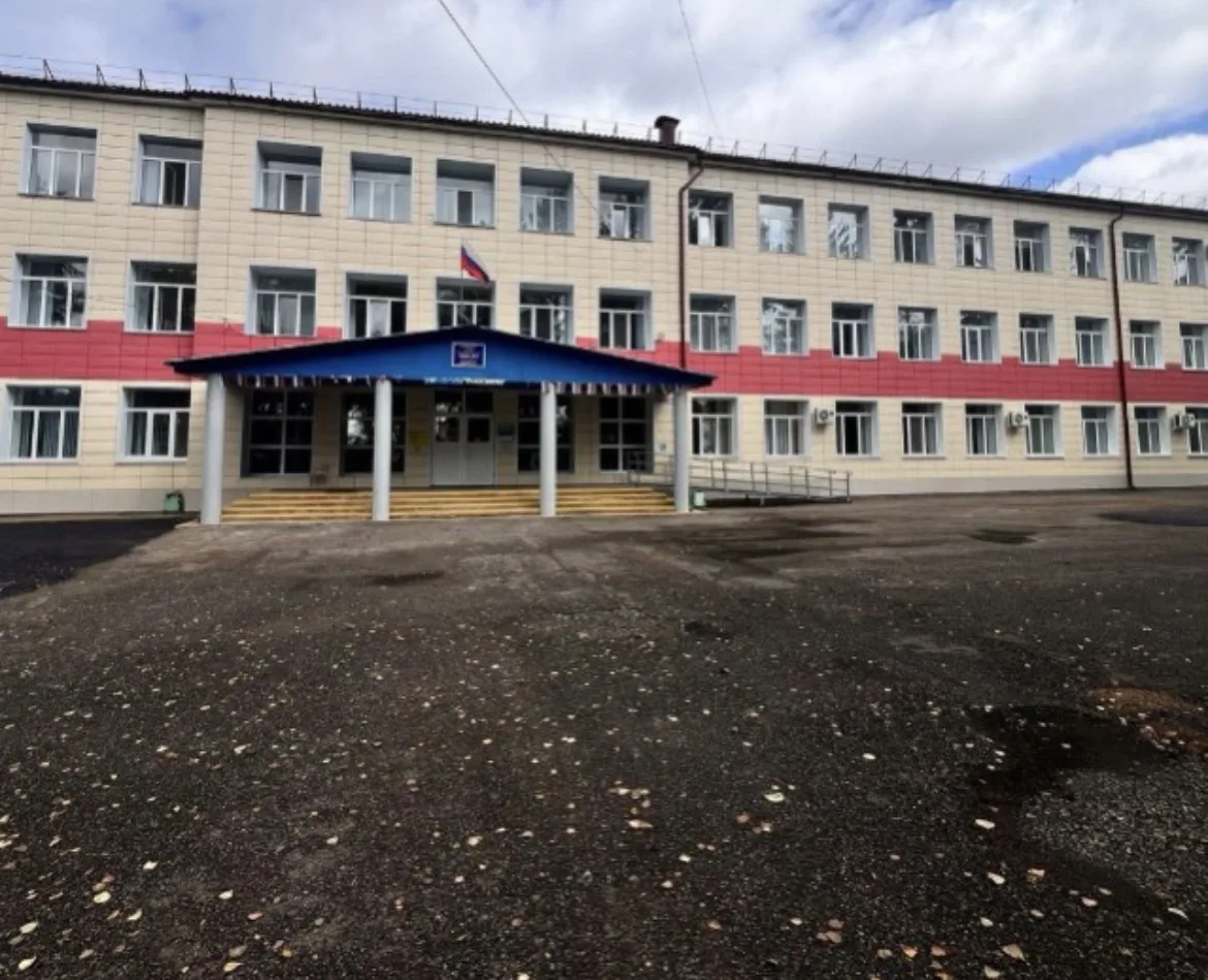 МКОУ "СОШ №10" с.Новопокровка