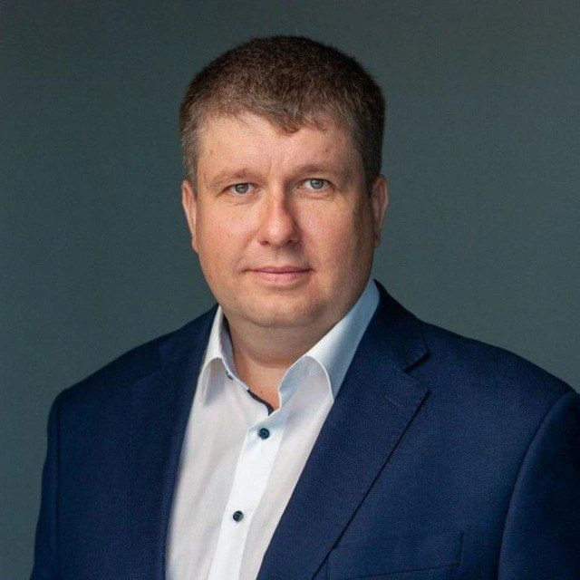 Товарищ Петров — канал в мессенджере MAX