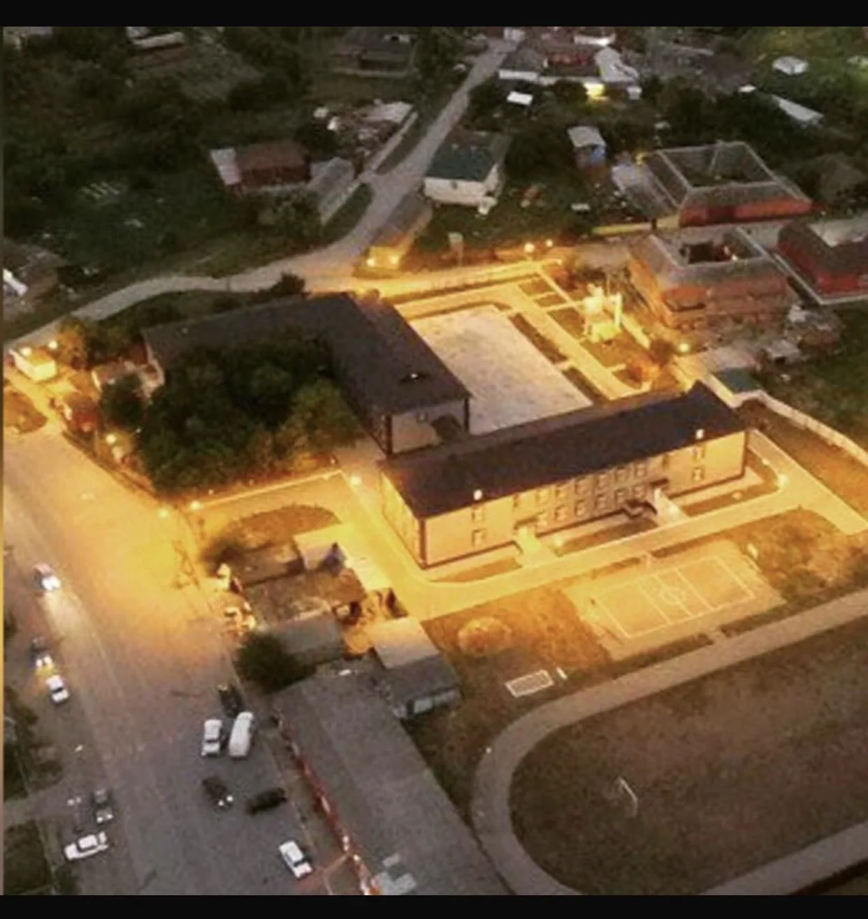 МБОУ "ЭНГЕЛЬ-ЮРТОВСКАЯ СШ №2"