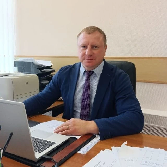 Черноголовка - Роман Хожаинов