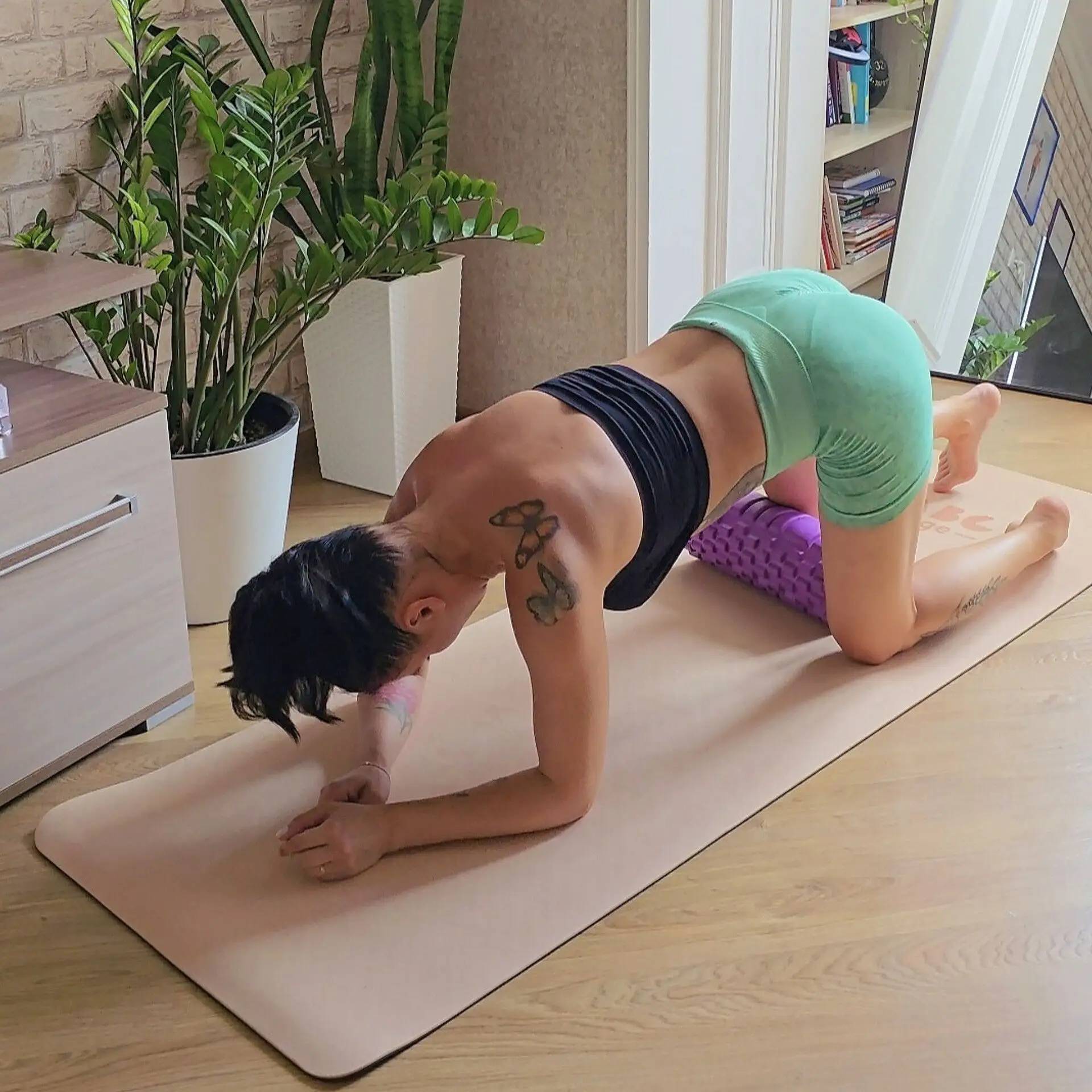 ХУДЕЕМ ДОМА с Кадис