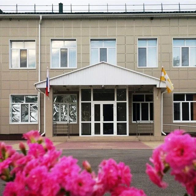 МБОУ "СОШ 3" станицы Советской