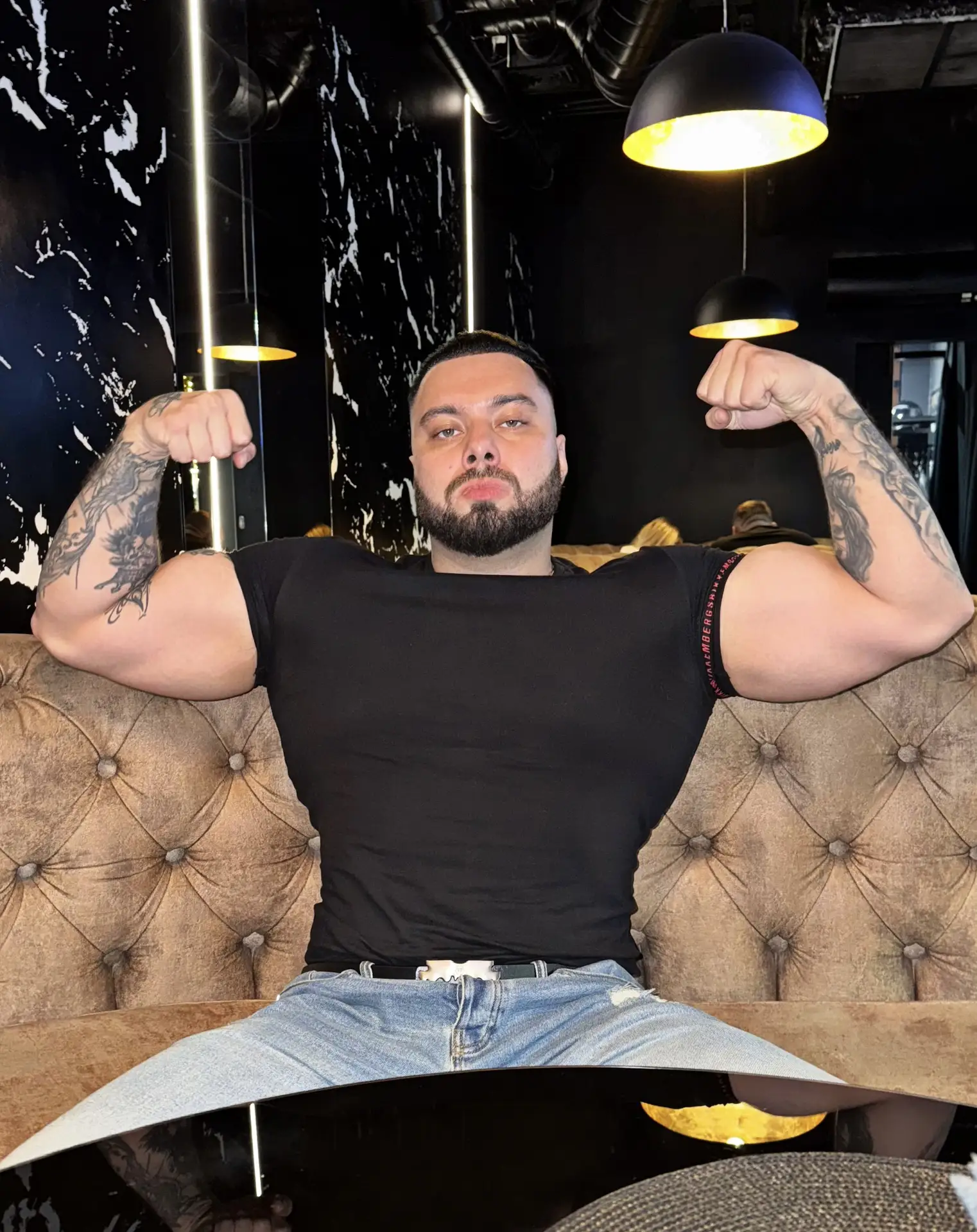 ALMAZSTRONG