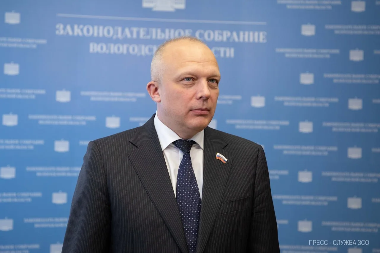 Роман Заварин
