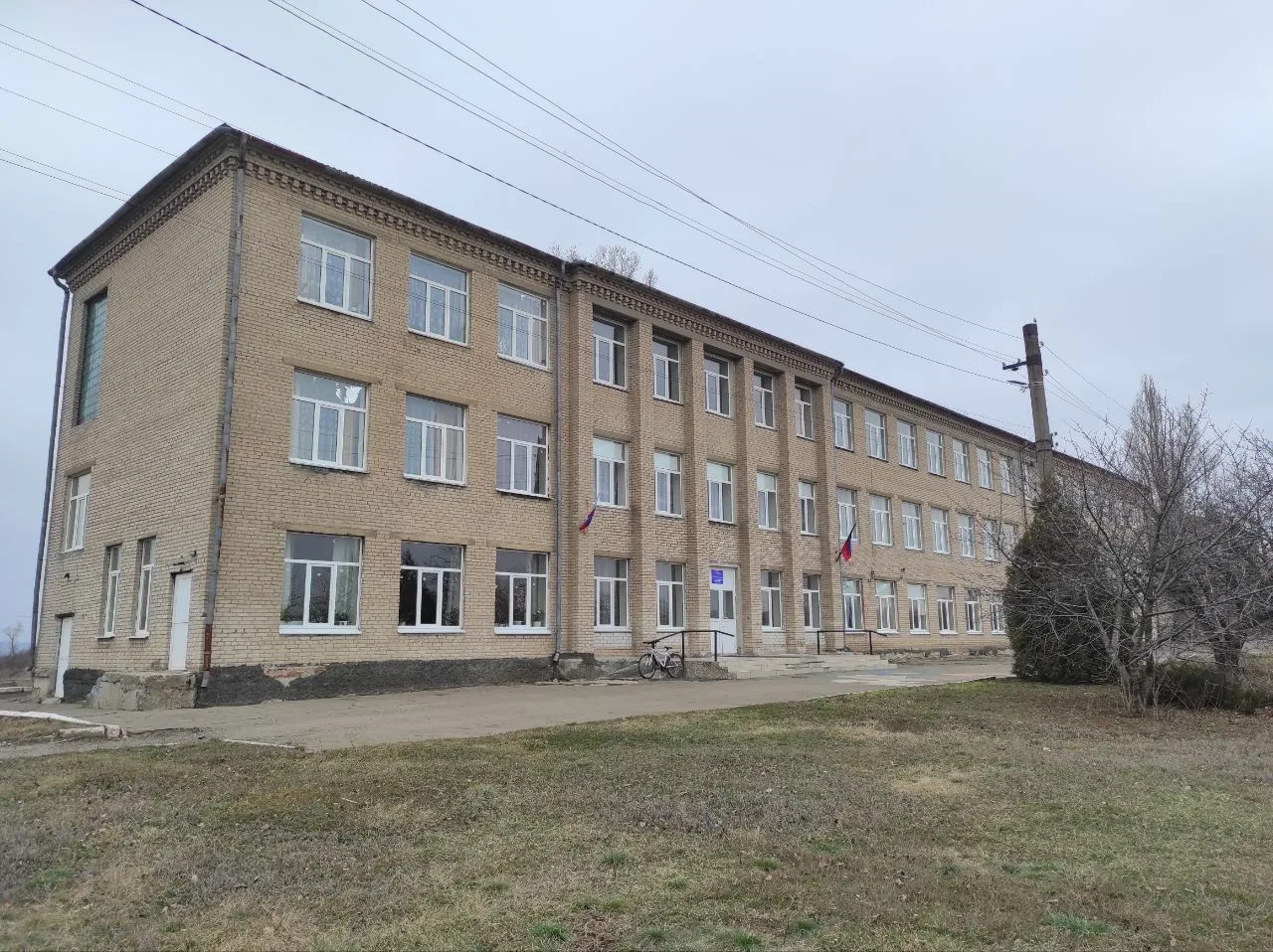 ГБОУ "ЛУГАНСКАЯ ШКОЛА №12 Г. О. ДЕБАЛЬЦЕВО" — канал в мессенджере MAX