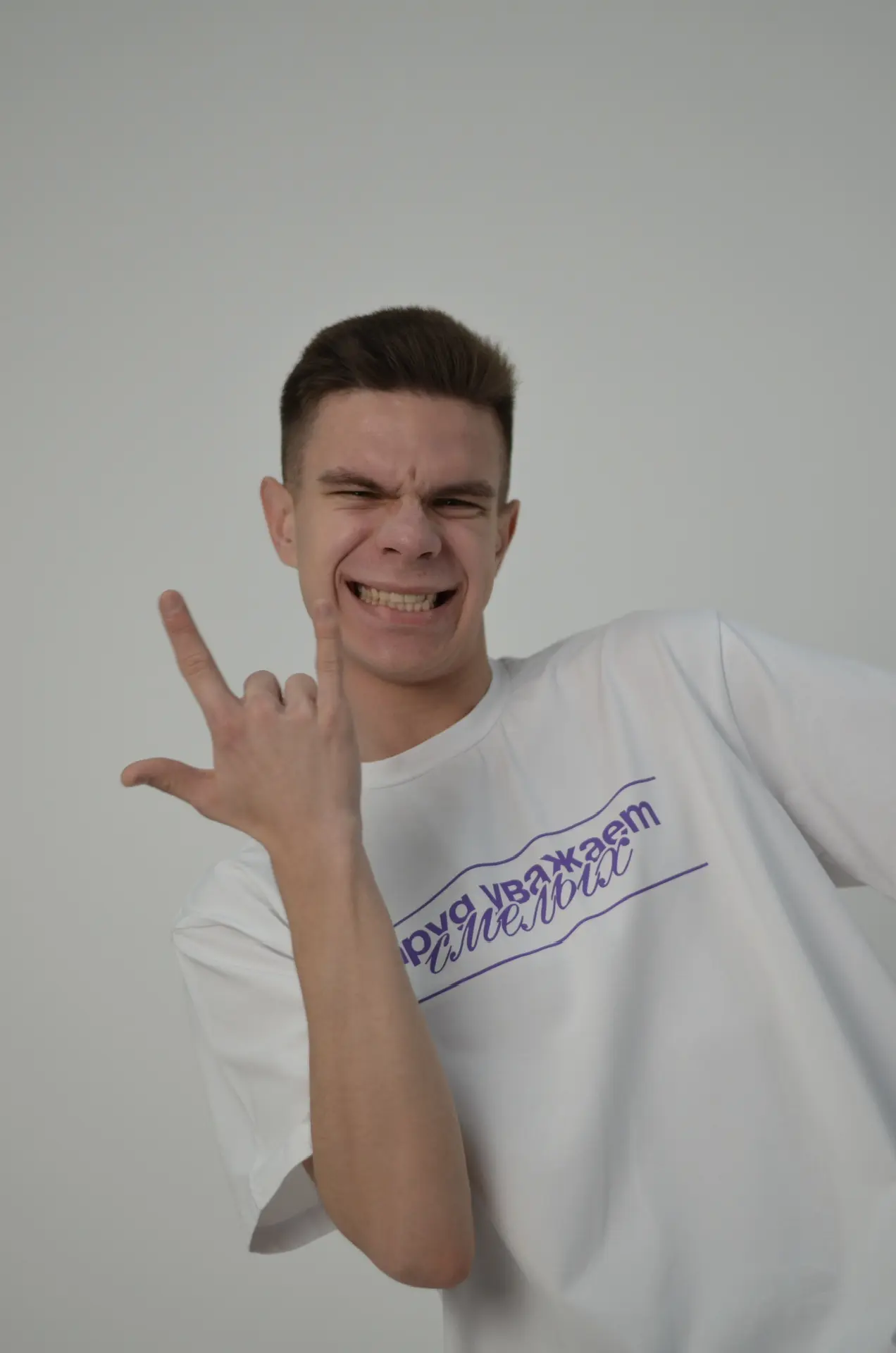 Сержик в онлайне 📸 — канал в мессенджере MAX