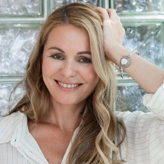 Риелтор Петербурга Елена Сегаль