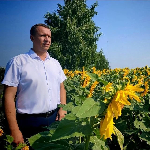 Сергей Фартуков — канал в мессенджере MAX