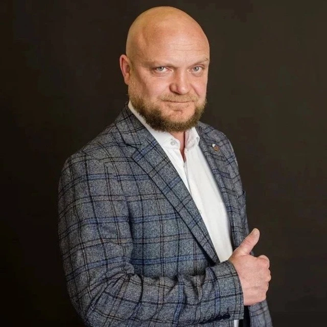 Роман Zолотухин о важном — канал в мессенджере MAX