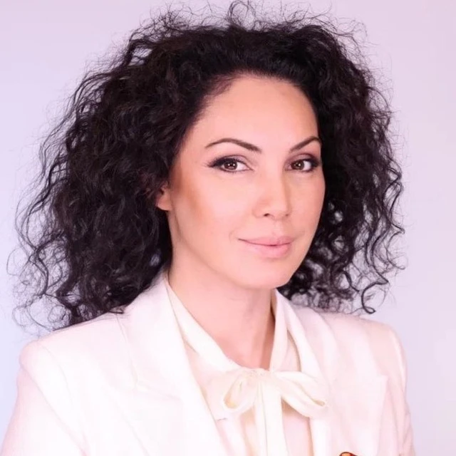 Сабина Цветкова — канал в мессенджере MAX