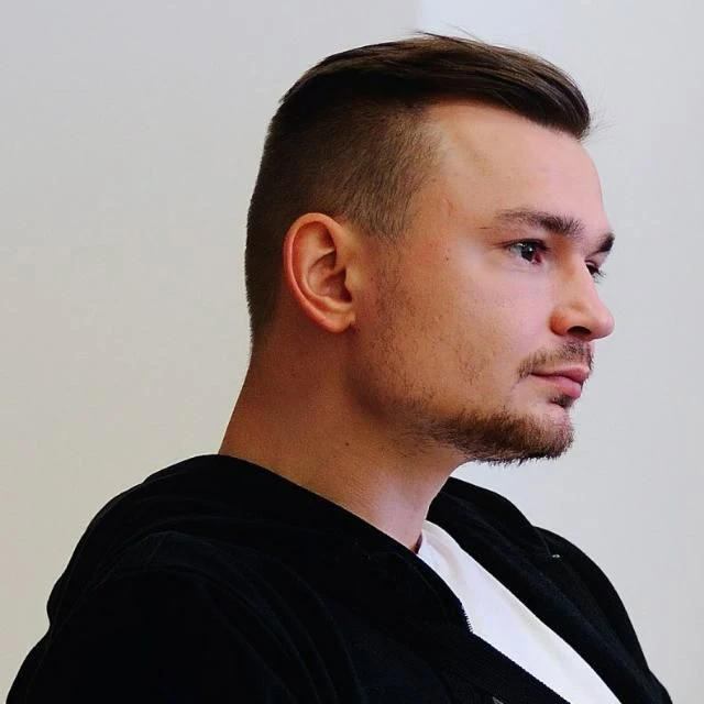 Бурый мишка — канал в мессенджере MAX