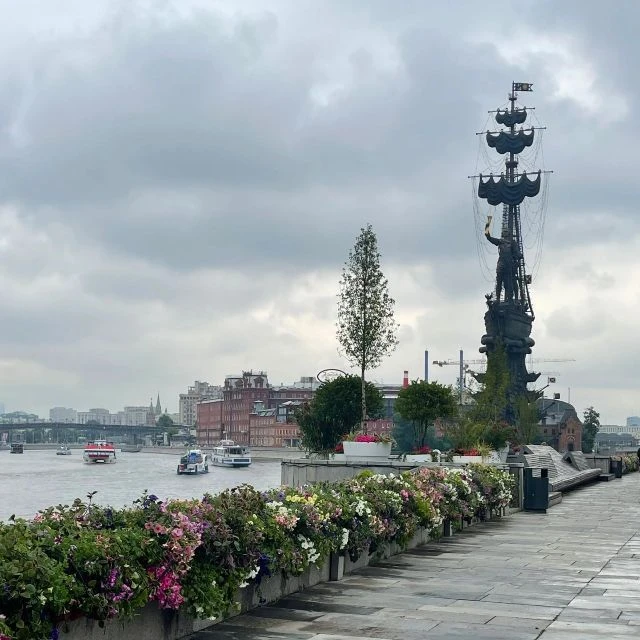 Я москвич, моя Москва — канал в мессенджере MAX