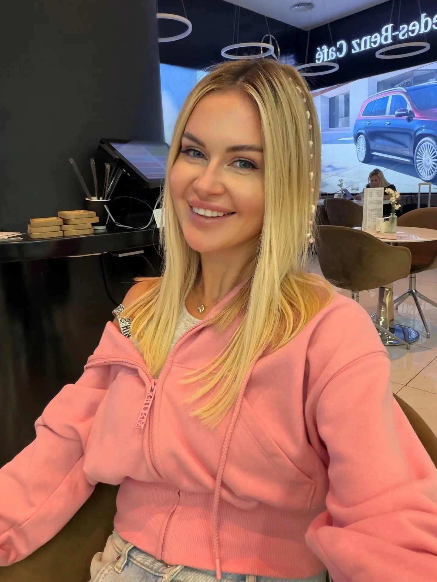 Марина Африкантова. — канал в мессенджере MAX
