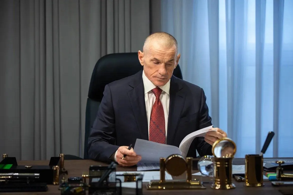 Юрий Иванов