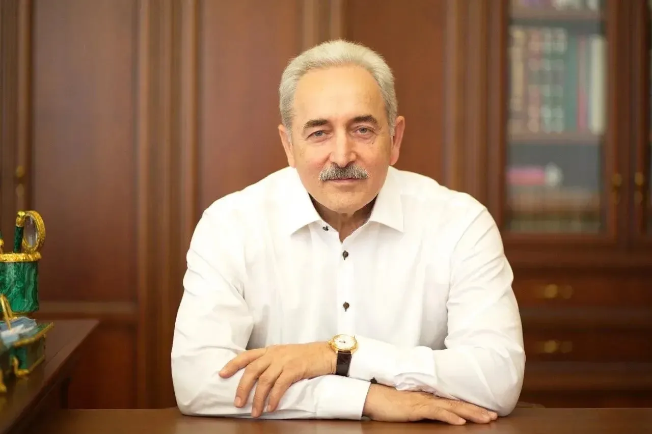Альбеков Адам Умарович — канал в мессенджере MAX