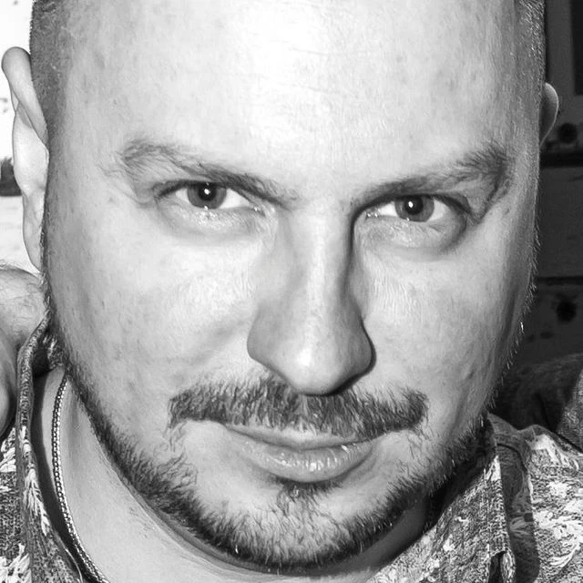 Дмитрий О... — канал в мессенджере MAX